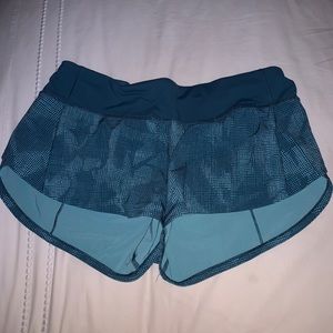 Lulu speed up shorts 2.5